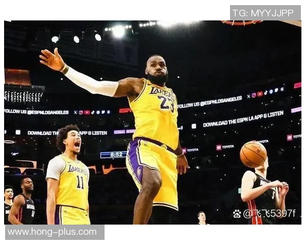 2013年湖人与热火的经典对决回顾与赛季精彩瞬间分析 2013年湖人与热火的经典对决回顾与赛季精彩瞬间分析